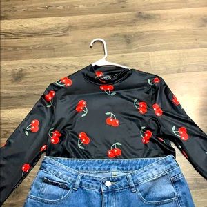 Cherry turtleneck